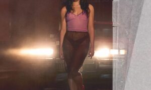 Demi Lovato – Here All Night